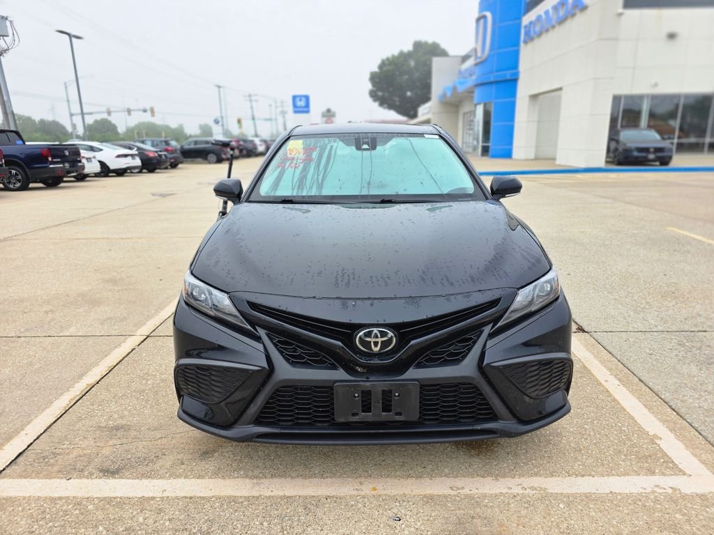Used 2022 Midnight Black Metallic Toyota SE Nightshade image 1
