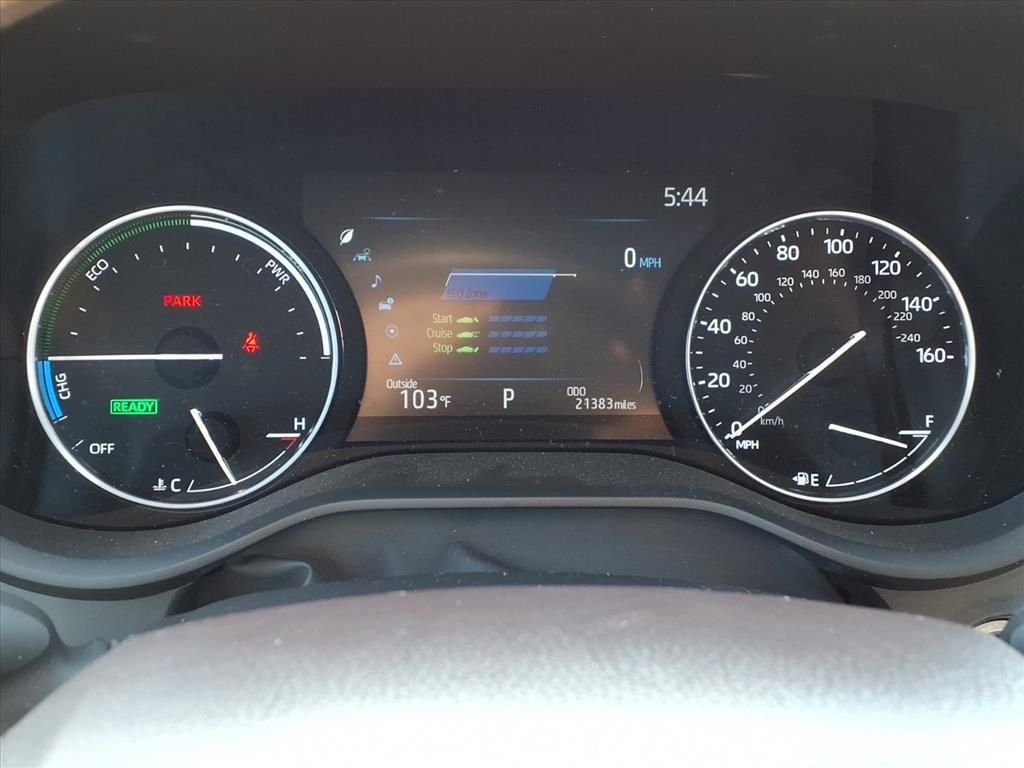 Used 2024  Toyota Platinum image 23