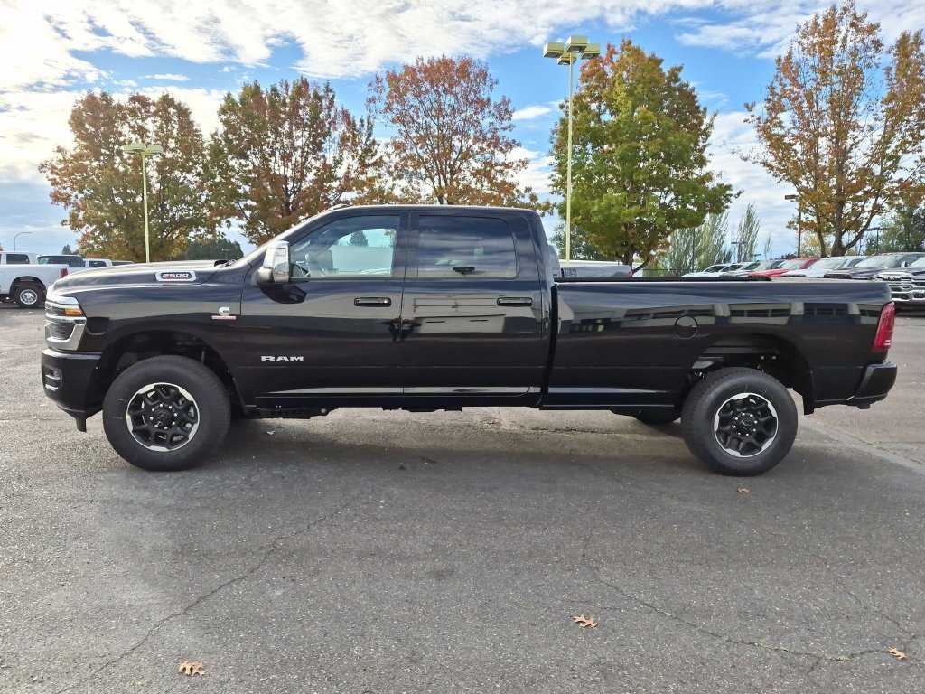 New 2027 Diamond Black Crystal Pearl-Coat Exterior Paint RAM Laramie image 4
