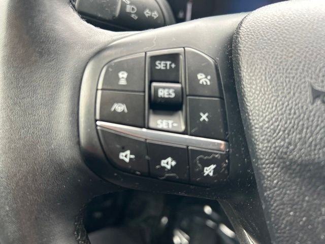 Used 2025 White Ford Lariat image 26