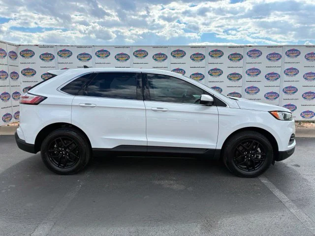 Used 2024 Oxford White Ford SEL image 1