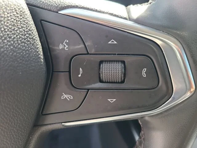 Used 2024 Sterling Gray Metallic Chevrolet LT image 26