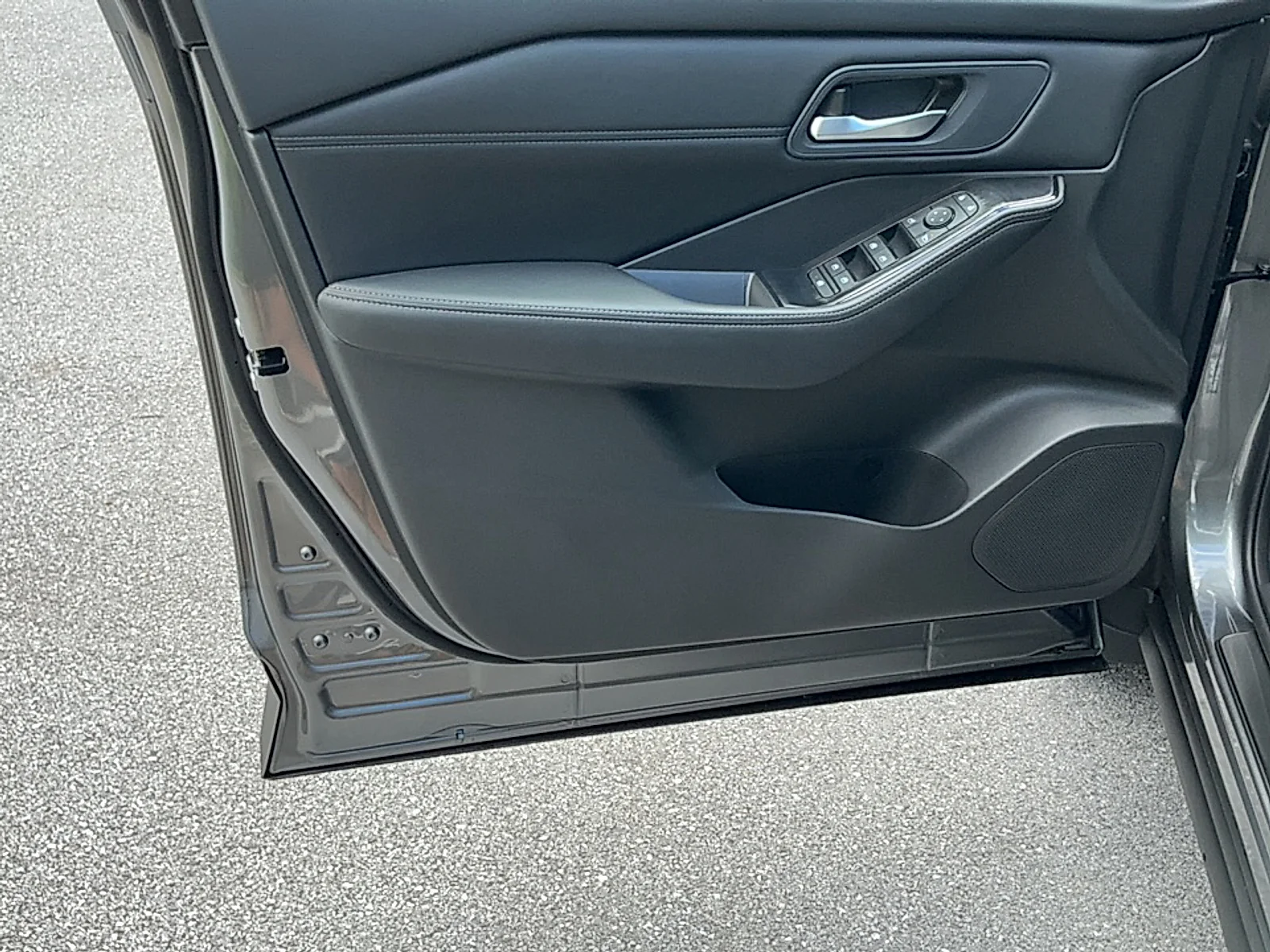 New 2026 Gun Metallic Nissan Dark Armor image 6