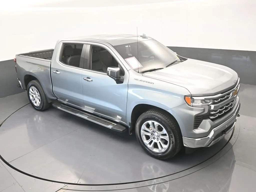 2024 Chevrolet Silverado 1500 LTZ - Photo 18