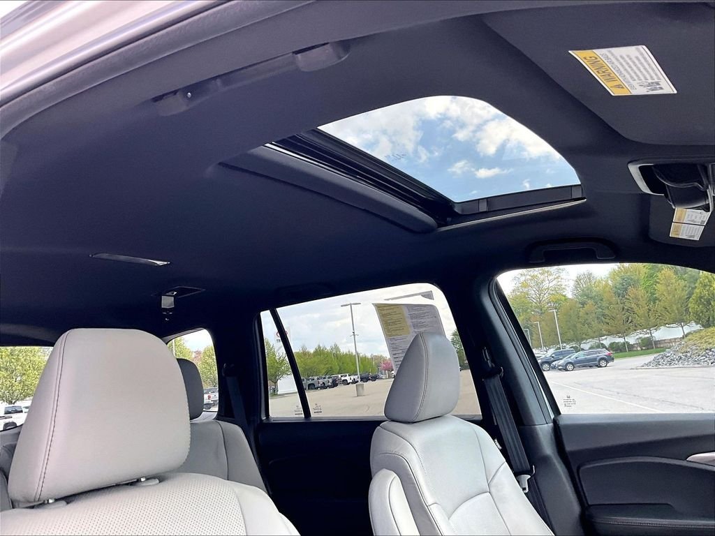 Used 2023 Gray Honda EX-L image 22
