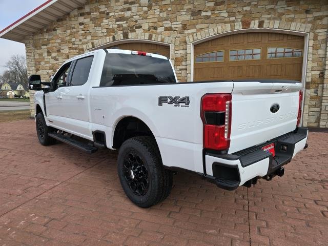 New 2026 Oxford White Ford F-250® XLT image 5