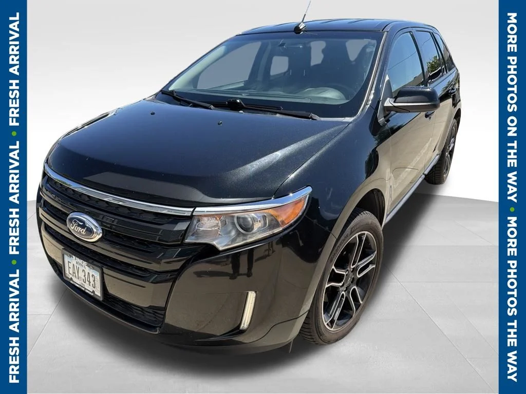 Used 2014 Black Ford SEL image 1