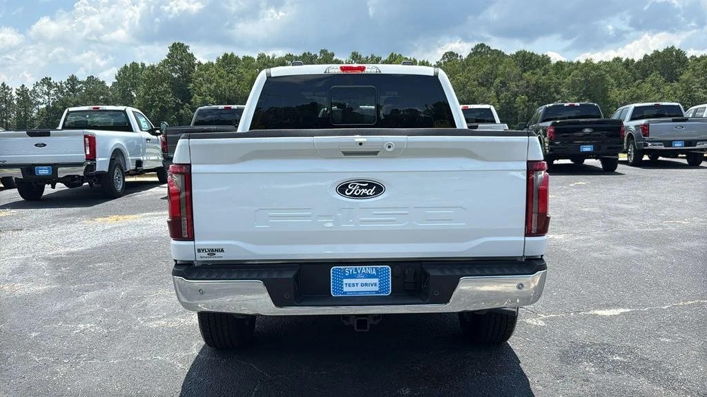 New 2026 Oxford White Ford Lariat® image 6