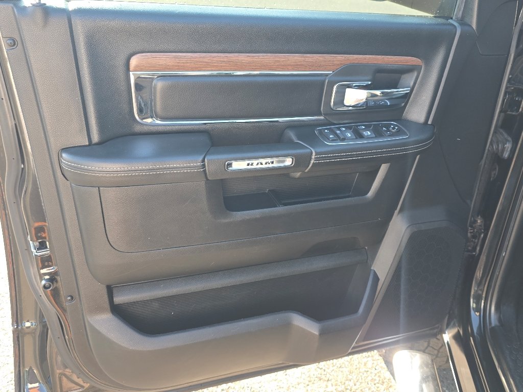 Used 2017 Black Ram Laramie image 32