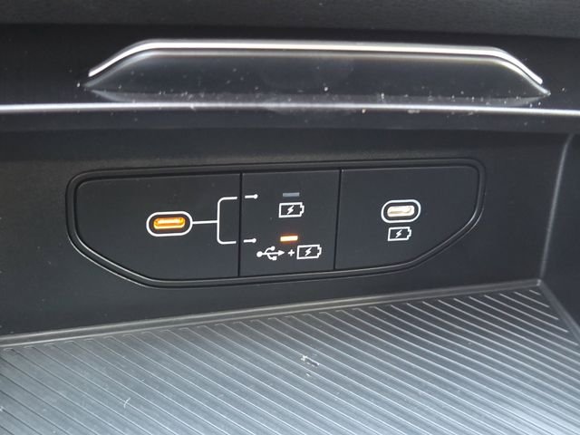 Used 2026 Fusion Black Kia S image 11