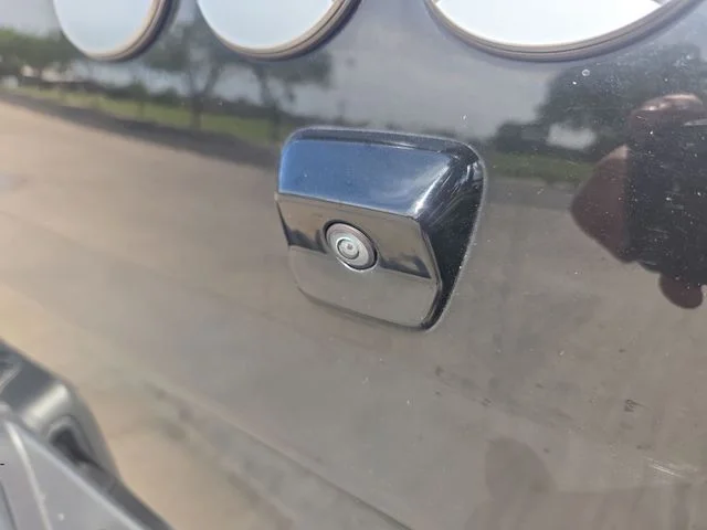 Used 2020 Black Jeep Overland image 28