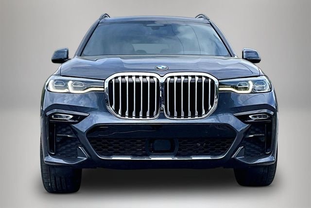 Used 2019 Gray BMW xDrive40i image 3