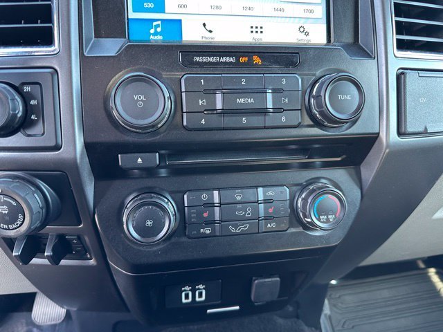 Used 2016 Blue Ford XLT image 19