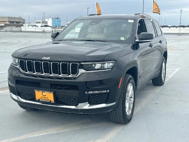 Certified Used 2023 Black Jeep Limited image 3
