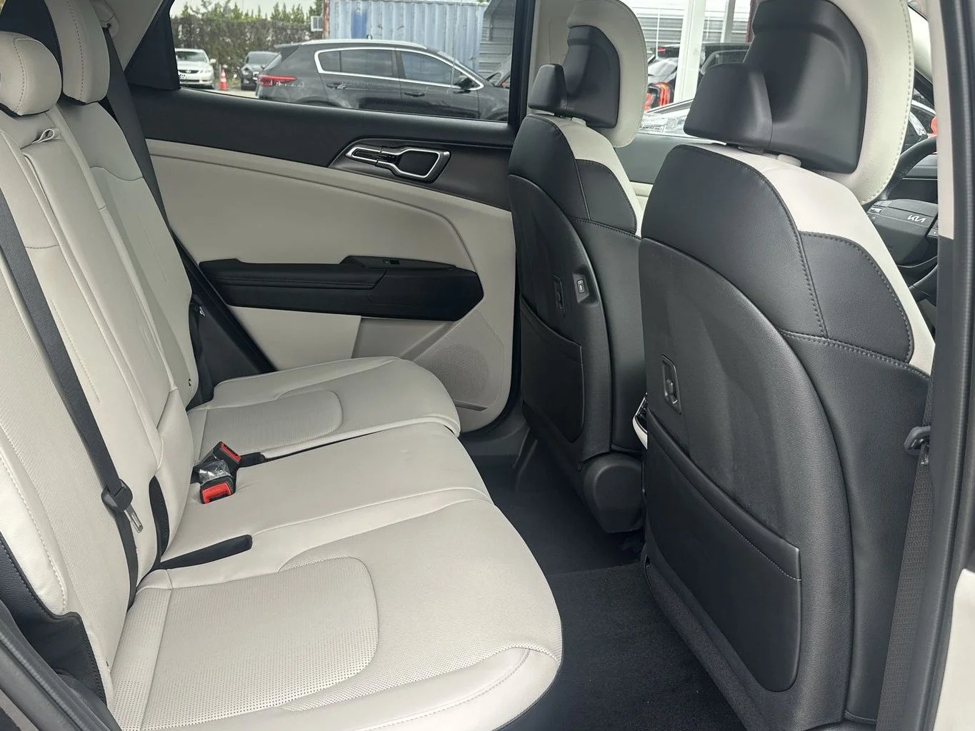 New 2026 Panthera Metal Kia EX image 22