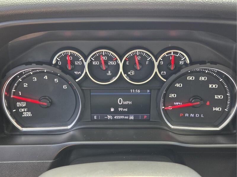 Used 2021 Pearl CHEVROLET 4WD CREW CAB 147" RST image 33