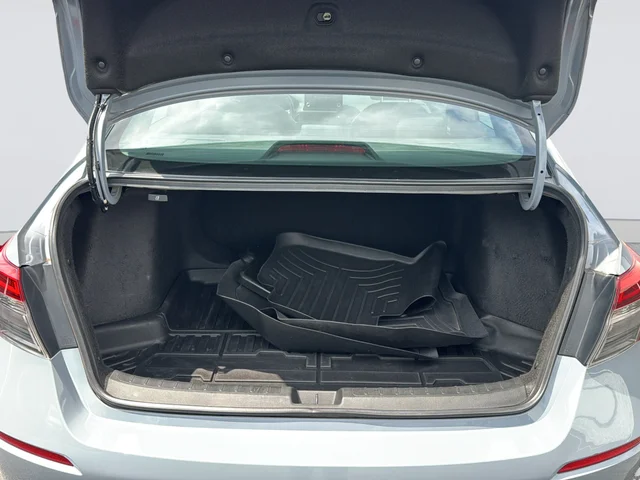 Used 2022  Honda Sport image 32