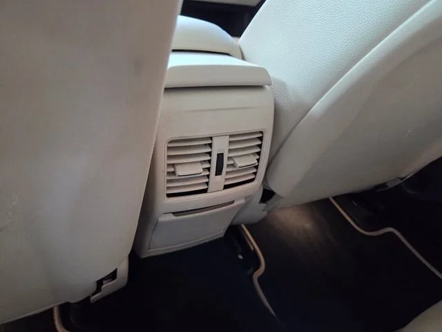 Used 2019 White Mercedes-Benz GLA 250 image 7
