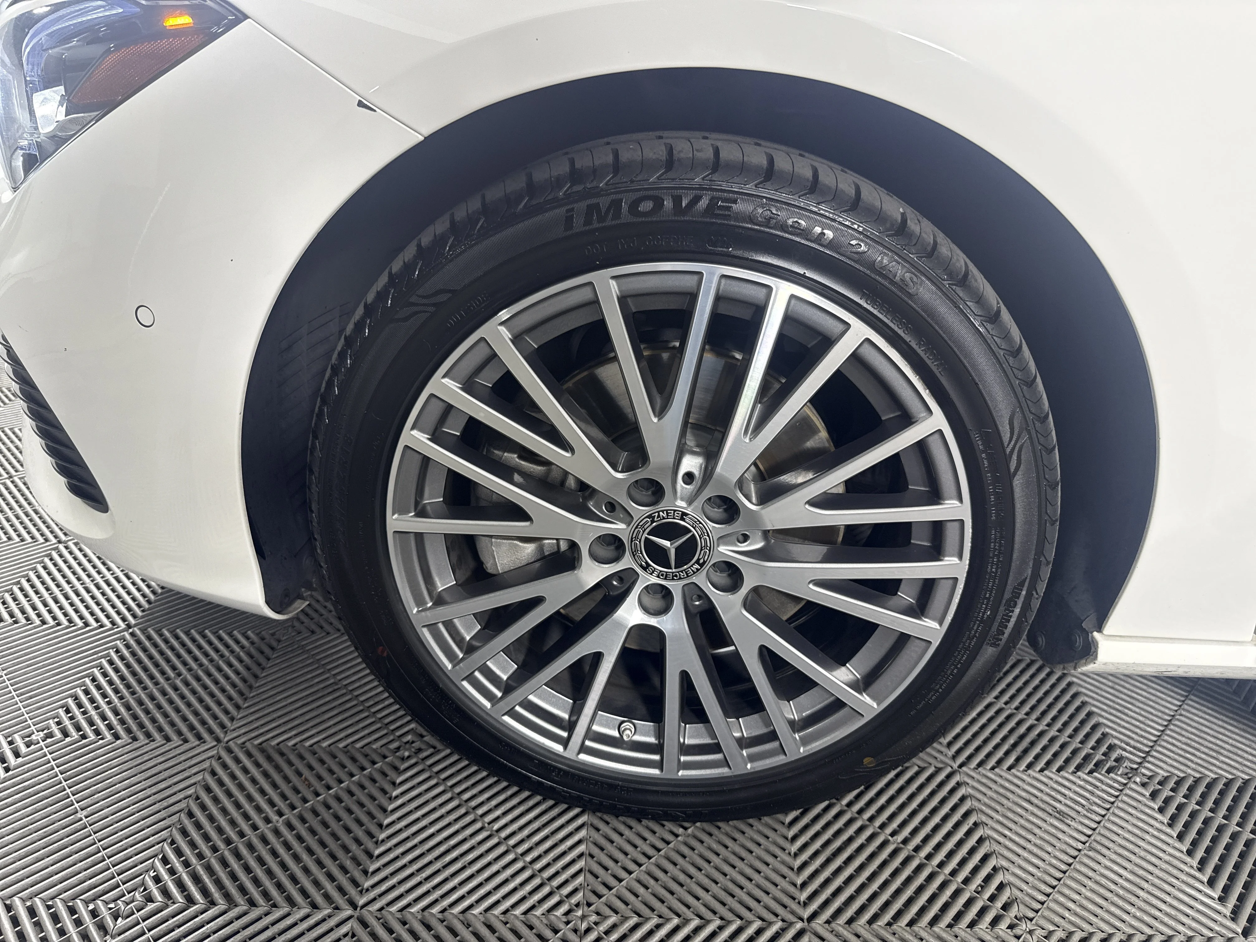 Used 2025 White Mercedes-Benz  image 15