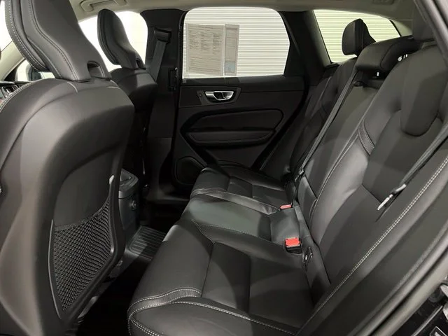 Certified Used 2024 Onyx Black Volvo Ultimate image 20