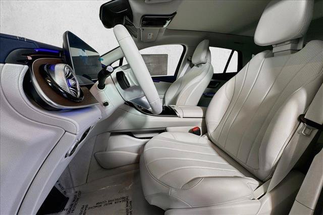 New 2027 Twilight Blue Metallic Mercedes-Benz EQE 320 image 47