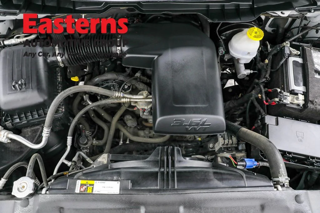 Used 2023 White Ram SLT image 7