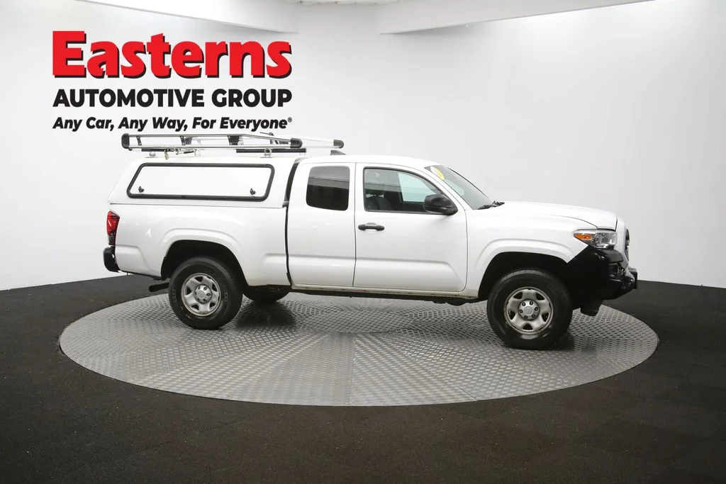 Used 2019 White Toyota SR image 42