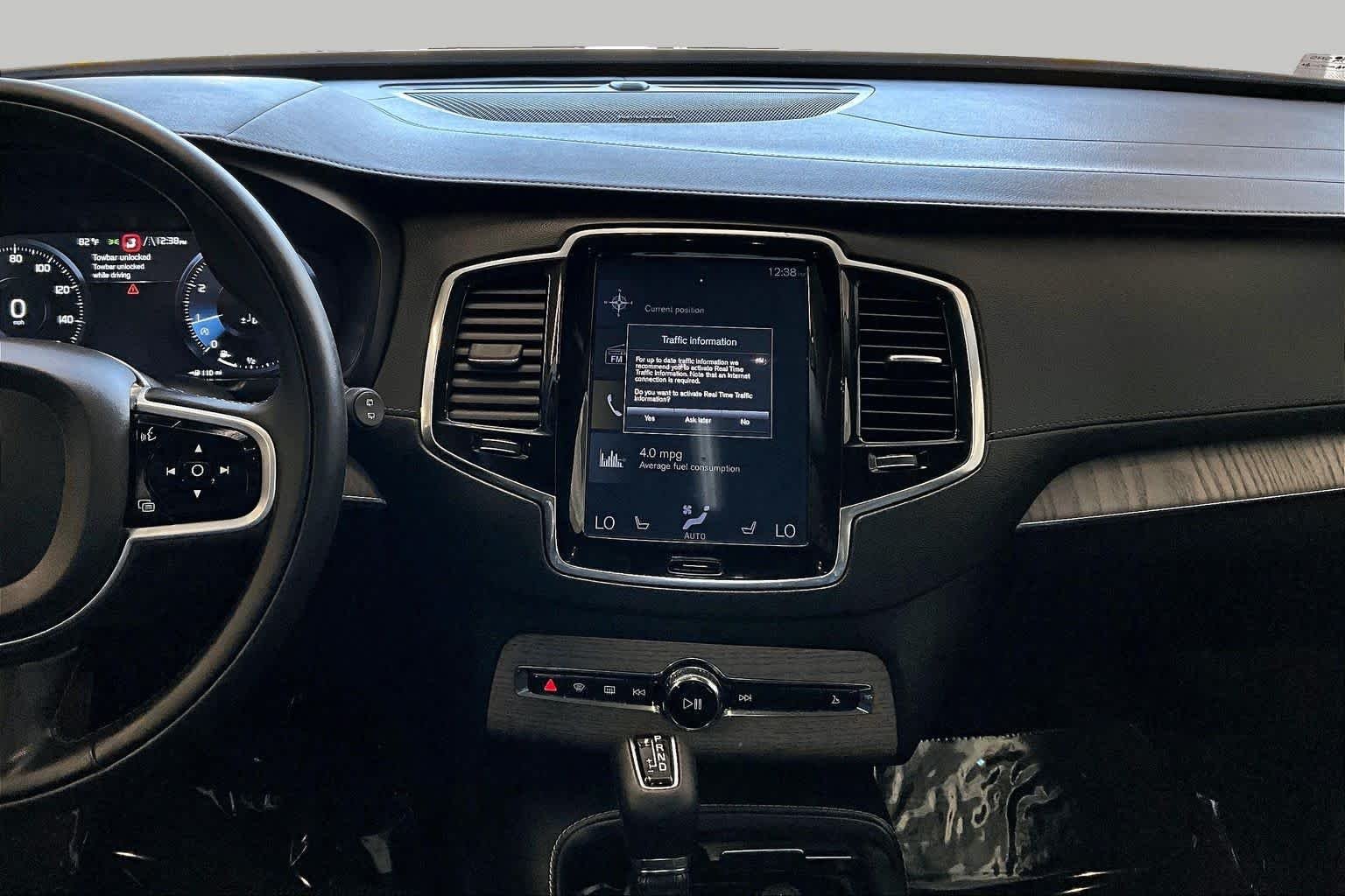 Used 2021 Birch Light Metallic Volvo Inscription image 7