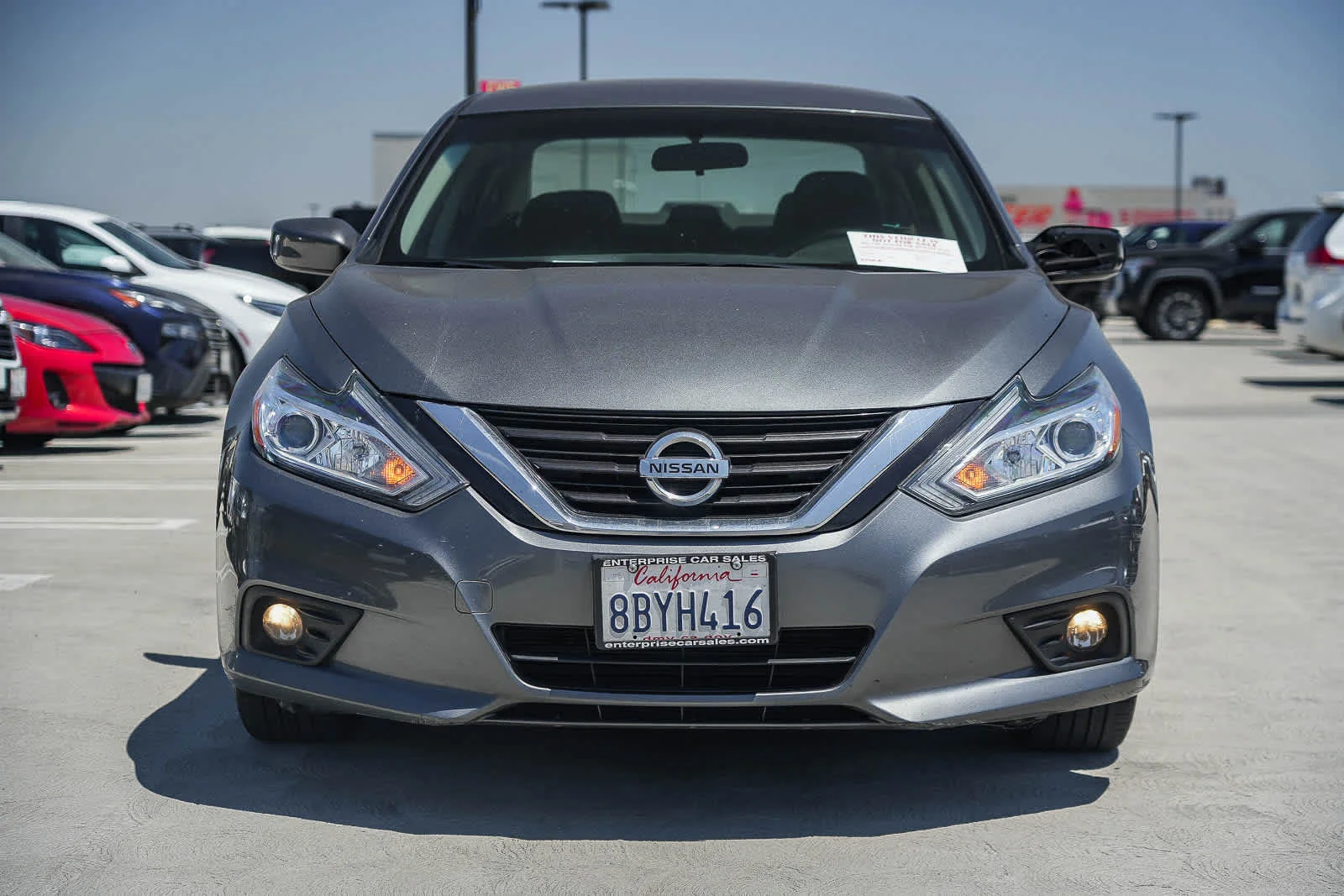Used 2018 Gun Metallic Nissan 2.5 SV image 4