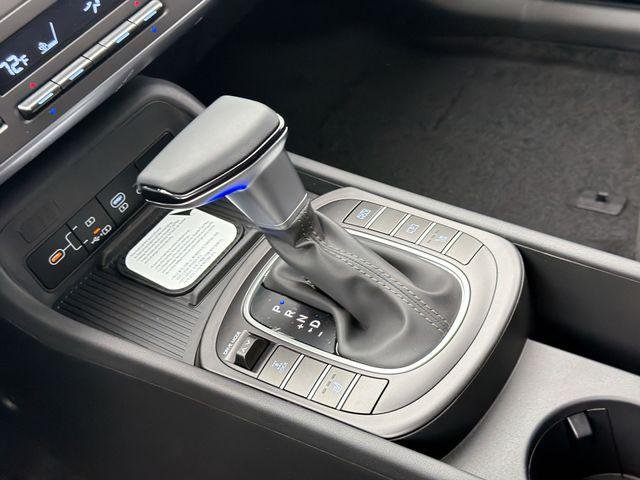 New 2026 White Hyundai SEL Sport AWD image 22