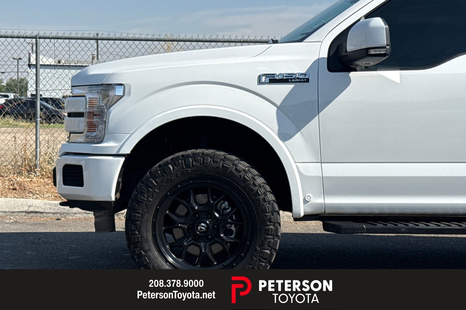 Used 2020 White Ford Lariat image 25