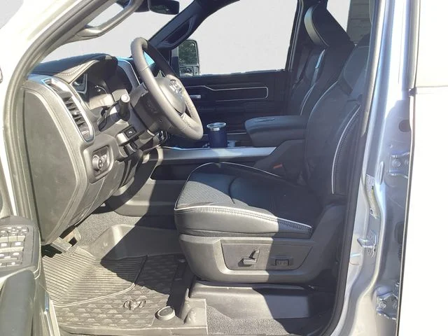 New 2026 Silver Ram LARAMIE MEGA CAB 4X4 6
