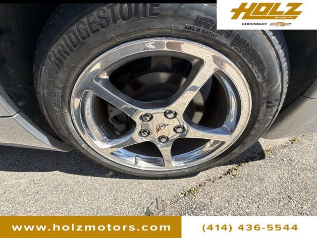 Used 2000 Sebring Silver Metallic Chevrolet 2dr Convertible image 30