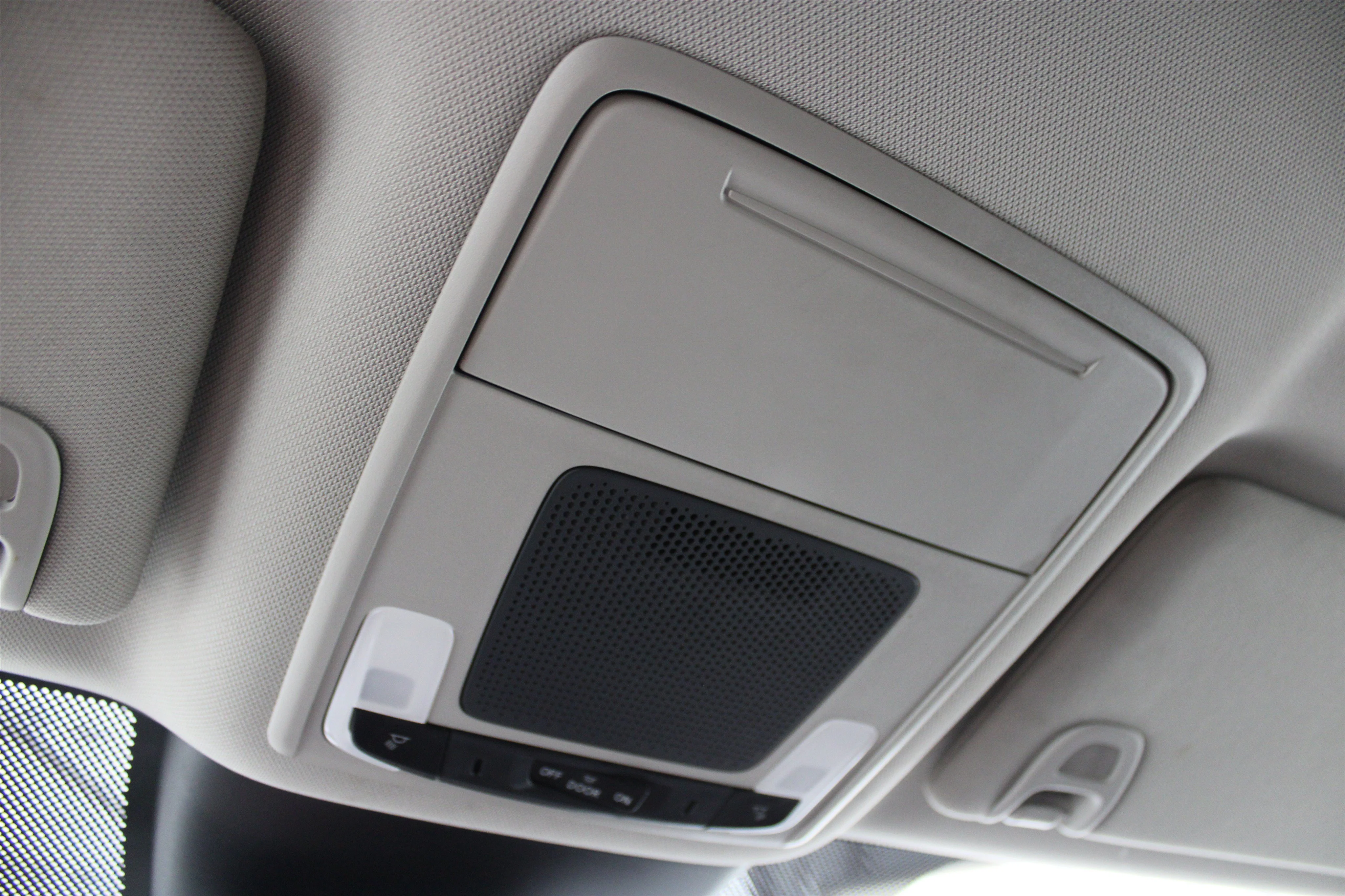 2025 Honda Pilot EX-L - Photo 19