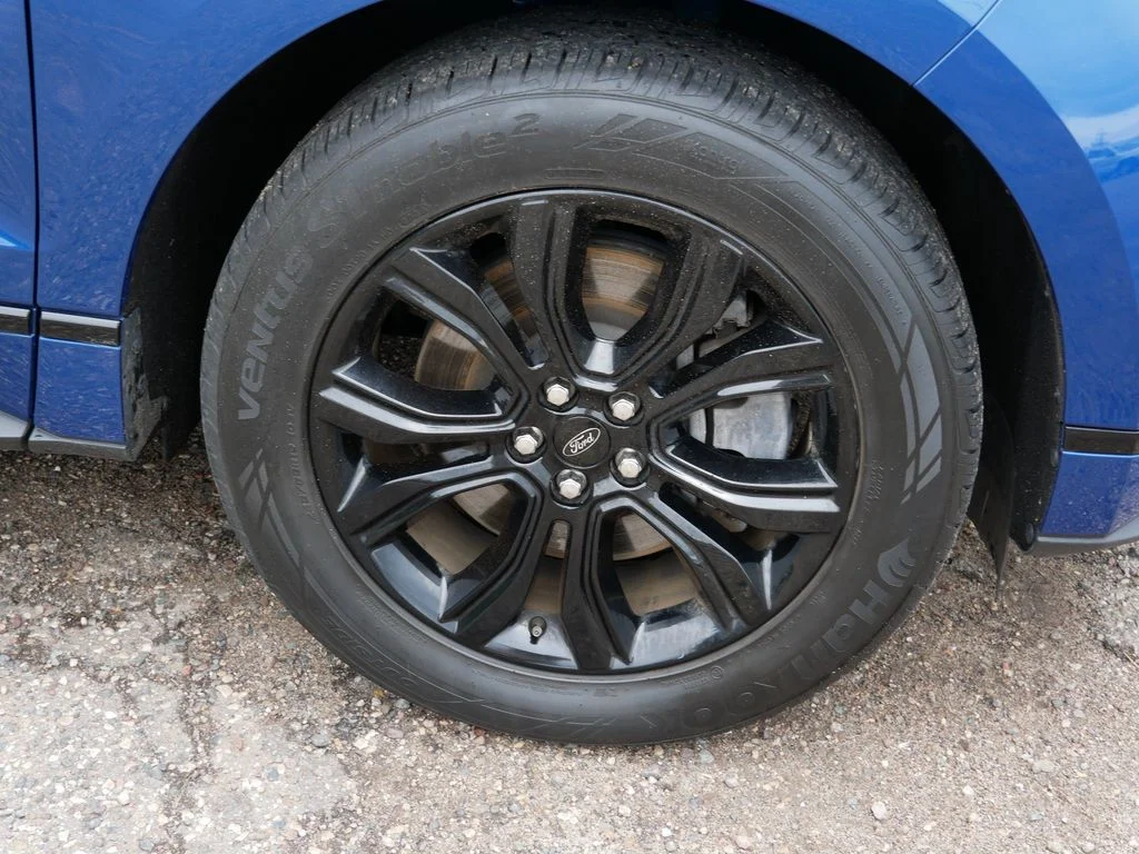 Certified Used 2024 Blue Ford SE image 7