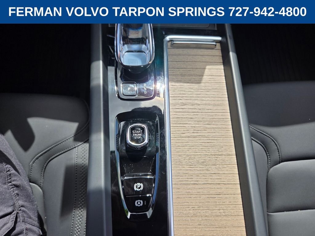 New 2026 Aurora Silver Volvo Core image 29