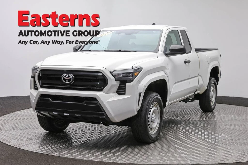 Used 2024 White Toyota SR image 81