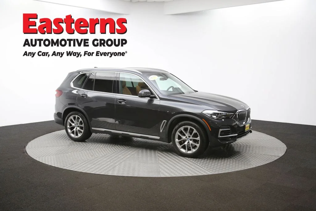 Used 2022 Gray BMW xDrive40i image 53