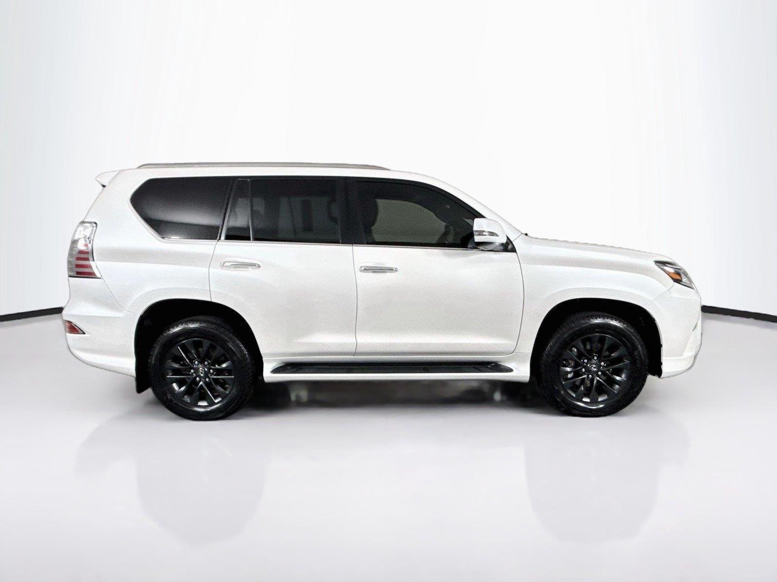 Used 2023 Eminent White Pearl Lexus GX 460 Premium image 11