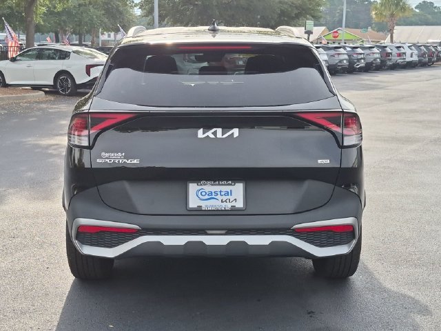 Certified Used 2023 Black Kia EX image 4