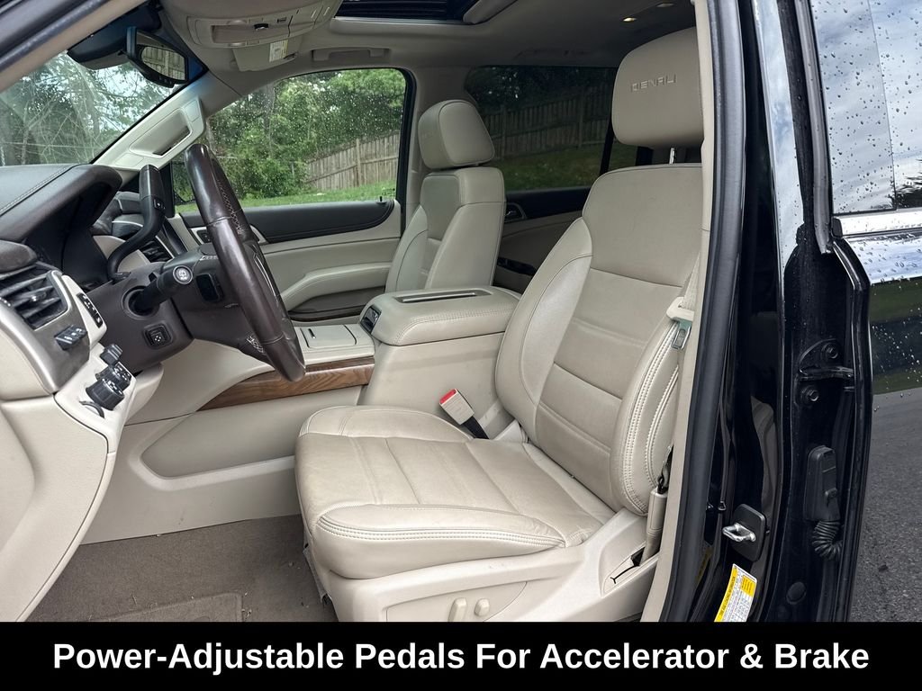 Used 2019 Black GMC Denali image 12