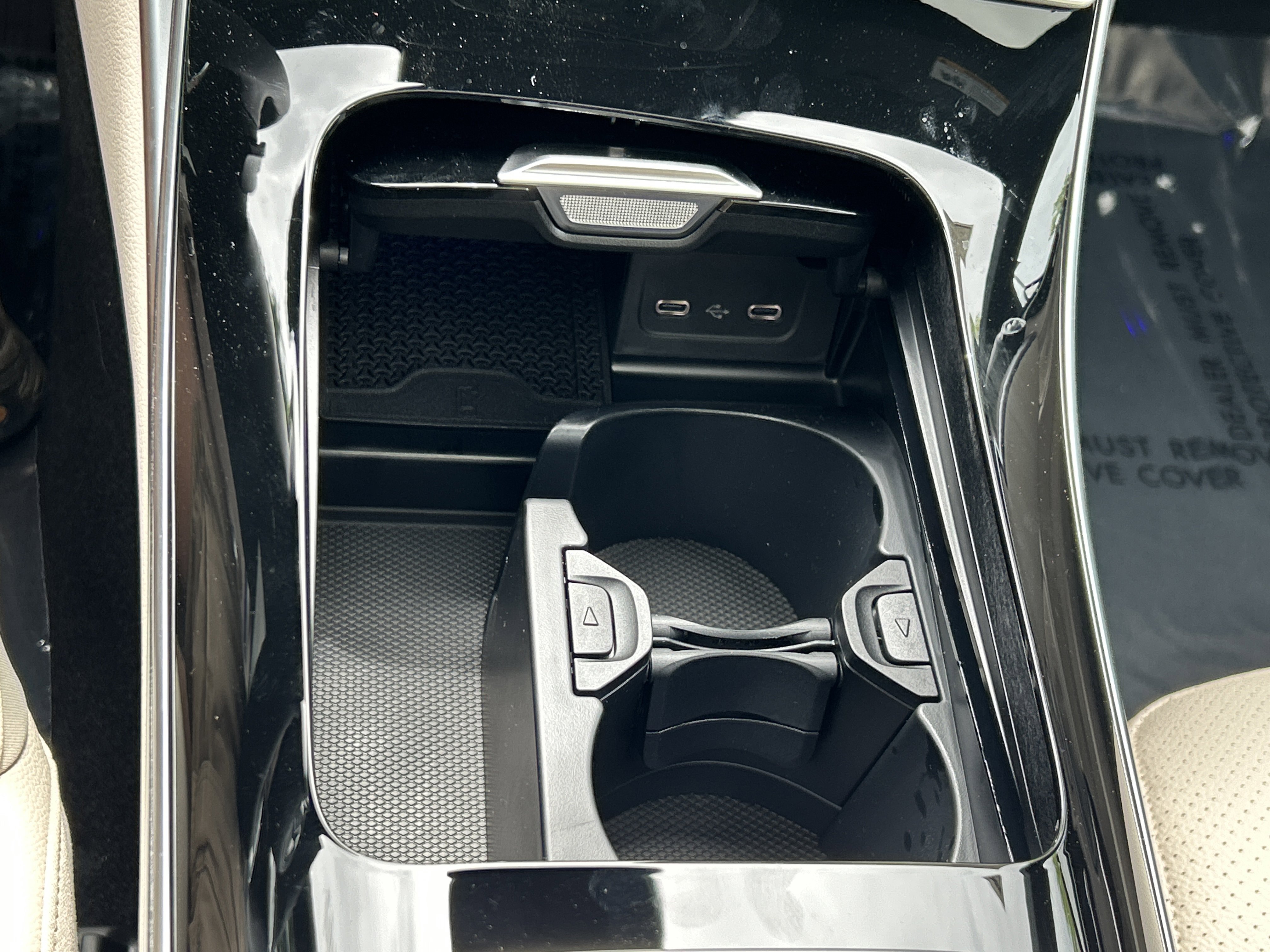 New 2026 MANUFAKTUR Moonlight White Metallic Mercedes-Benz C 300 Sedan image 32