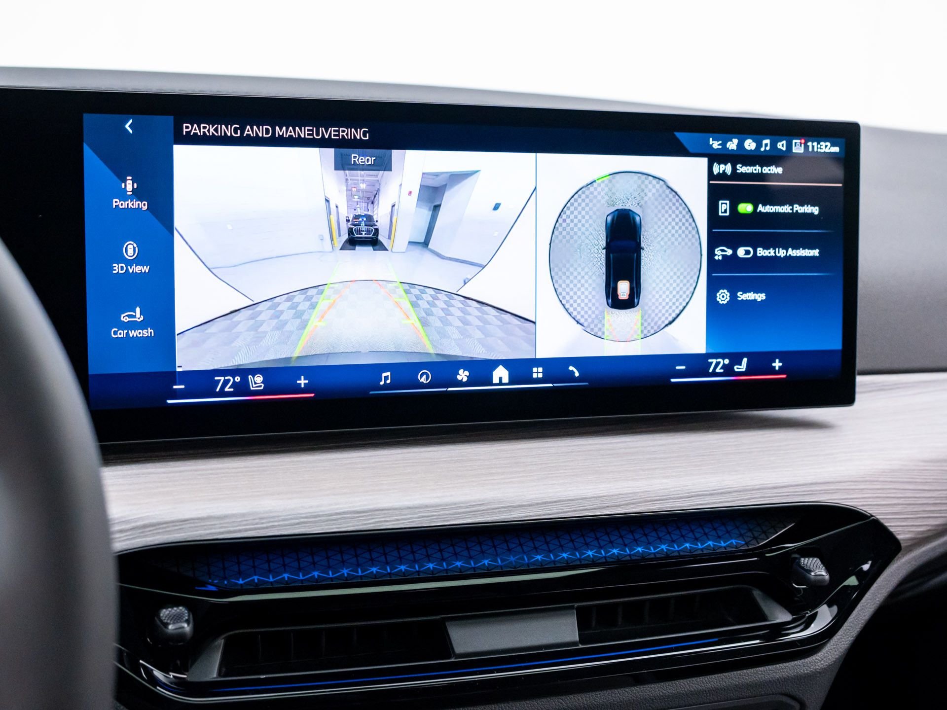 New 2026 Black Sapphire Metallic BMW xDrive40 image 25