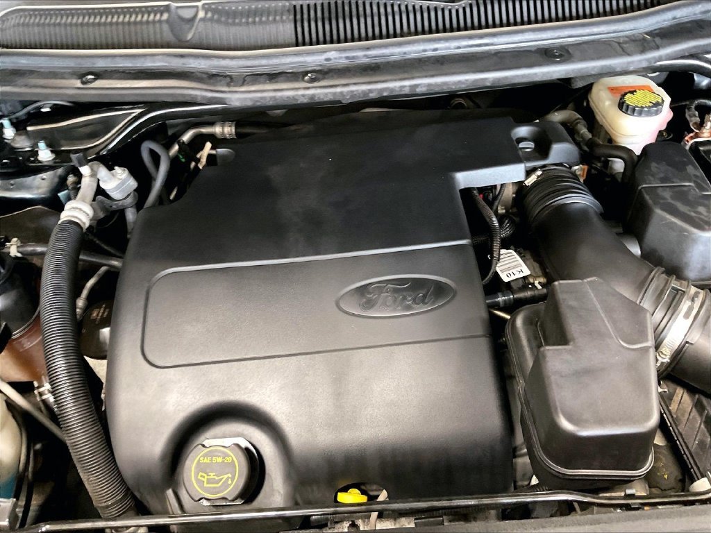 Used 2016 Gray Ford XLT image 31