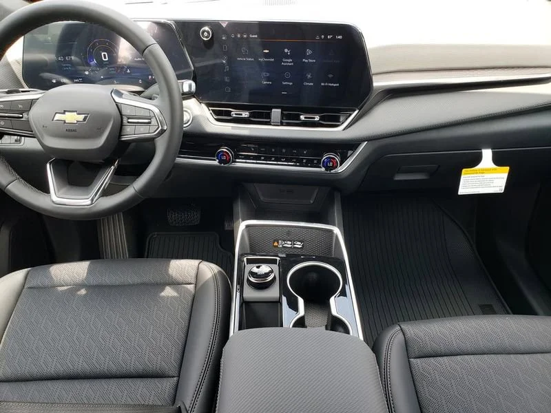 2026 Chevrolet Equinox LT - Photo 8