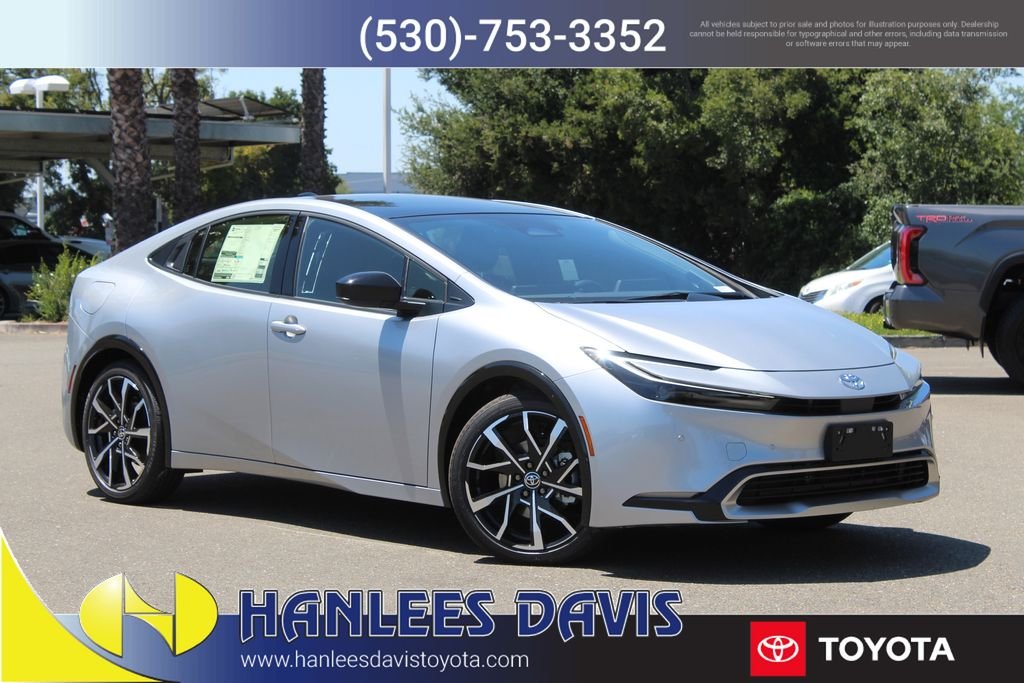 2026 Toyota Prius XSE Premium's photo