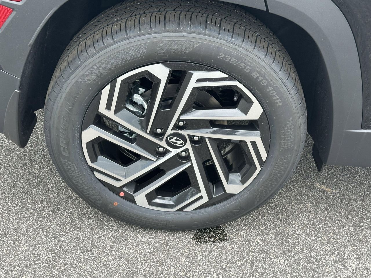 New 2026 Phantom Black Hyundai SEL image 16
