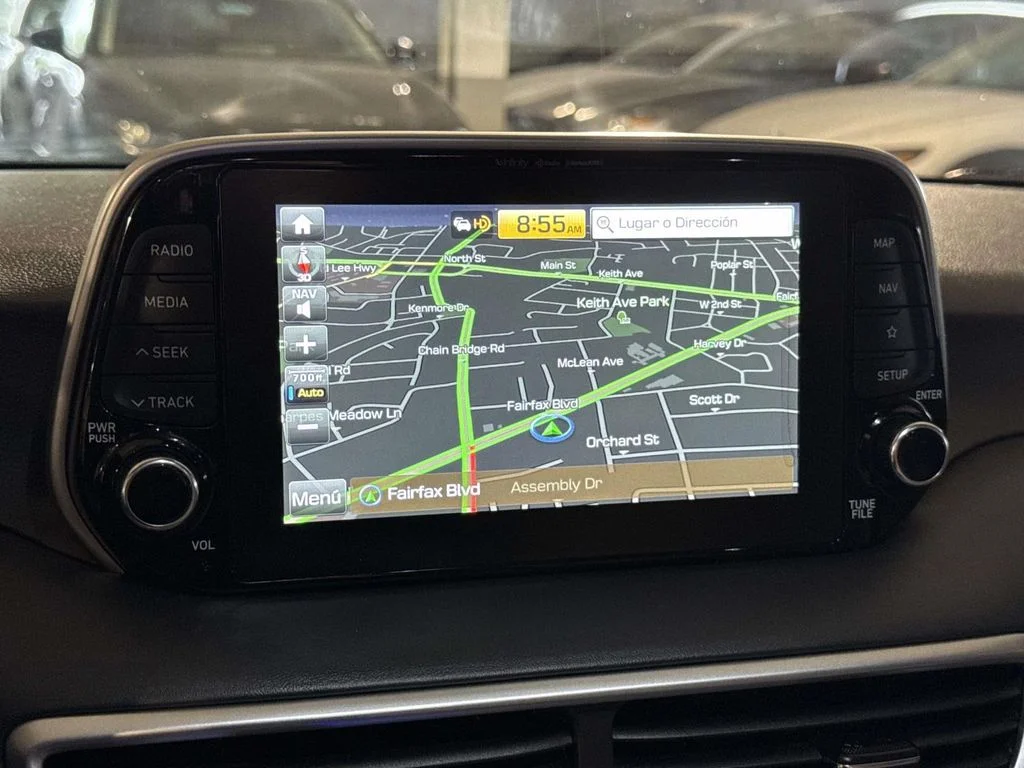 Used 2019 White Hyundai Ultimate image 3