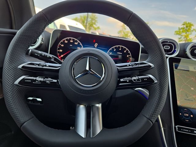 New 2026 Black Mercedes-Benz GLC300 image 16