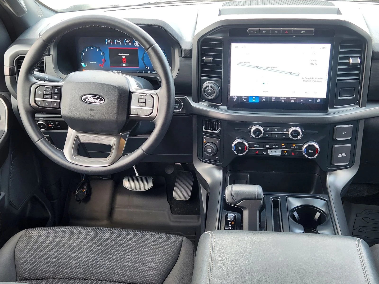 Used 2024 Silver Ford XLT image 26